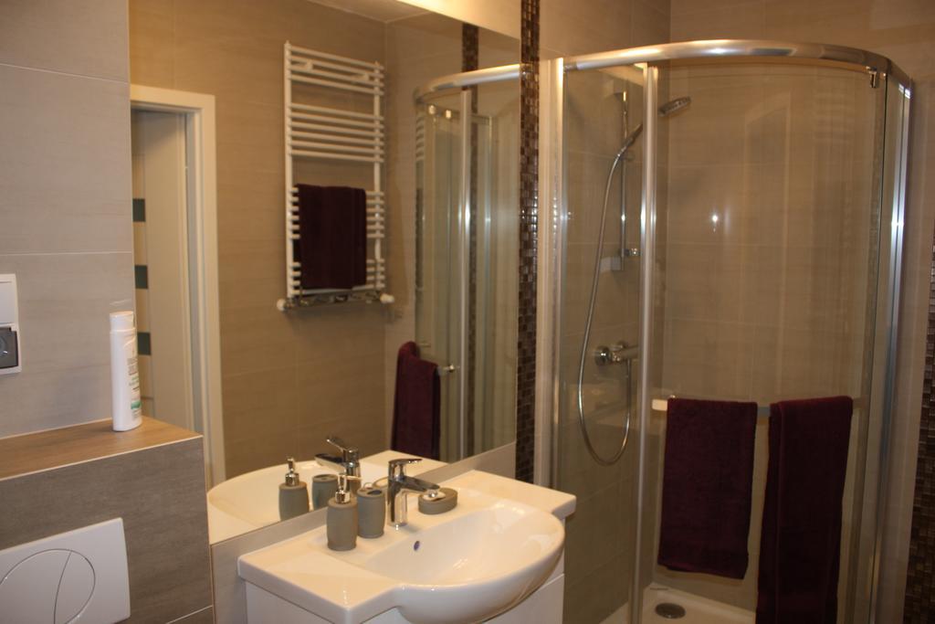 U-Stay Bond Apartament Kolobrzeg Bagian luar foto